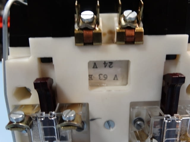 Контактор чешки V63E Машиностроене, На дребно - град Пловдив | Промишлено Оборудване - снимка 9