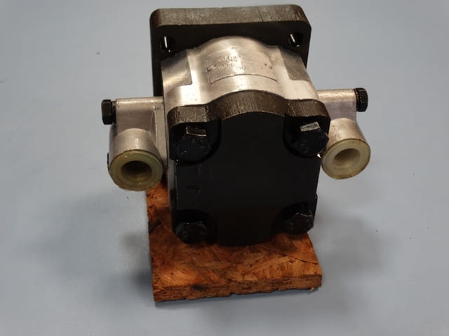 Хидравлична помпа 20A10X 126M Лека промишленост, На дребно - град Пловдив | Промишлено Оборудване - снимка 4