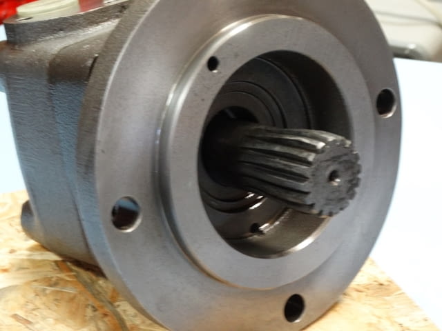 Хидромотор Danfoss OMTS-315 Машиностроене, На дребно - град Пловдив | Промишлено Оборудване - снимка 2