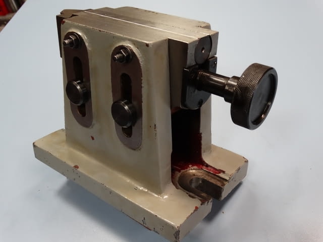 Подвижен център за фреза Машиностроене, На дребно - град Пловдив | Промишлено Оборудване - снимка 2