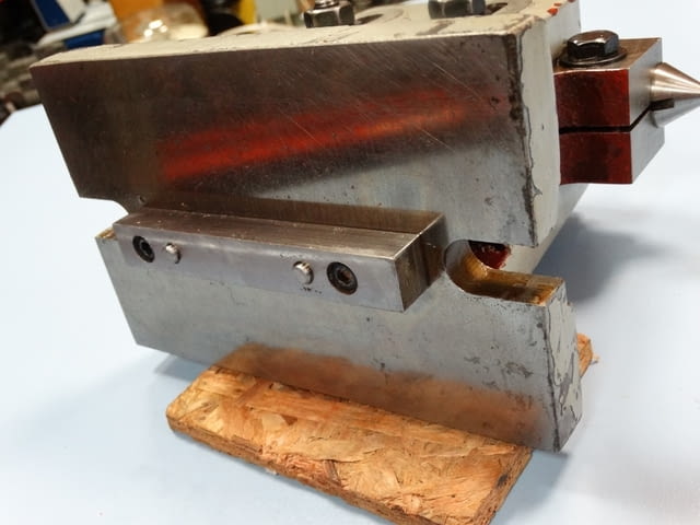 Подвижен център за фреза Машиностроене, На дребно - град Пловдив | Промишлено Оборудване - снимка 4