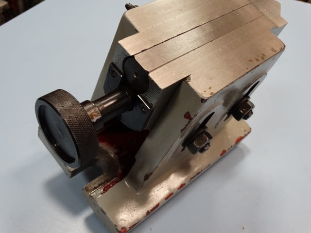 Подвижен център за фреза Машиностроене, На дребно - град Пловдив | Промишлено Оборудване - снимка 5