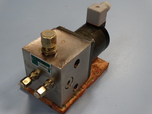 Хидравличен разпределител REBS Лека промишленост, На дребно - град Пловдив | Промишлено Оборудване - снимка 3