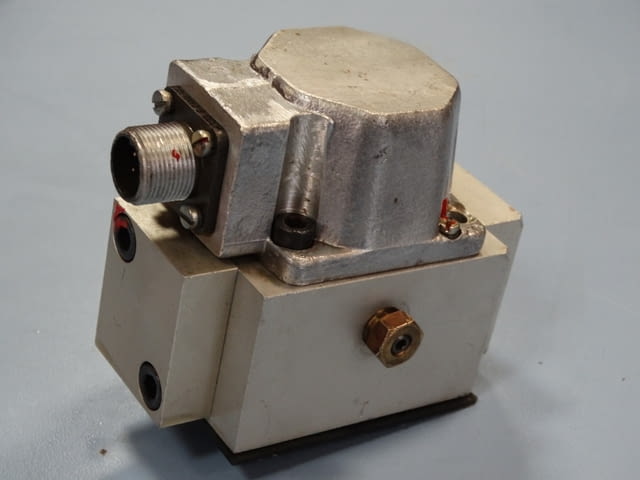 Хидравличен пропорционален клапан СК 3, град Пловдив | Промишлено Оборудване - снимка 11