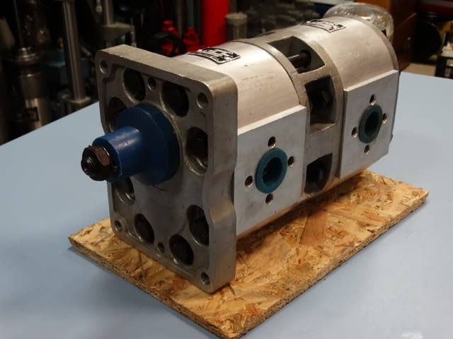 Хидравлична помпа сдвоена А 95Х/А 95Х Тежка промишленост, На дребно - град Пловдив | Промишлено Оборудване - снимка 3