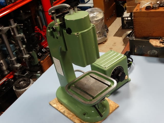 Металографски вертикален шлайф - град Пловдив | Машини / Съоръжения - снимка 1