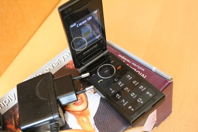 Samsung SGH-X520 мобилен телефон - city of Vidin | Smartphones - снимка 5