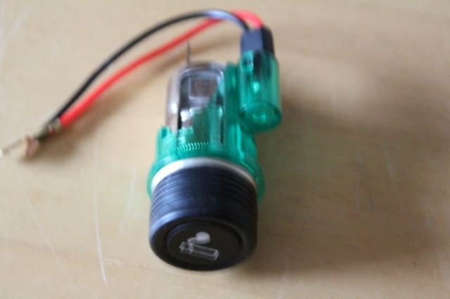 Оригинална запалка и гнездо за автомобил със осветление, city of Vidin | Spare Parts - снимка 1