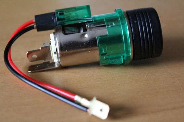 Оригинална запалка и гнездо за автомобил със осветление, city of Vidin | Spare Parts - снимка 5