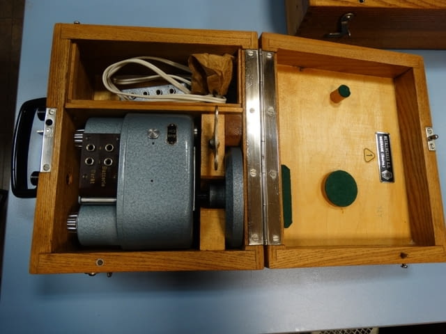 Лабораторен тастограф METALLWERKER Металургия, На дребно - град Пловдив | Промишлено Оборудване - снимка 2