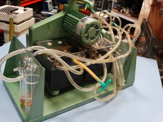 Лабораторна газ-помпа Wösthoff Химическа промишленост, На дребно - град Пловдив | Промишлено Оборудване - снимка 12