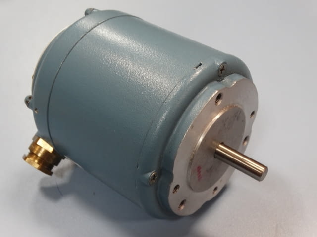 Стъпков мотор SLO-SYN Енергетика, На дребно - град Пловдив | Промишлено Оборудване - снимка 3