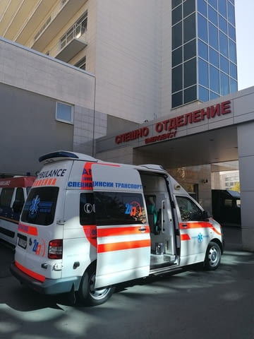 Специализиран медицински транспорт с частна линейка-РЕАНИМОБИЛ - снимка 3