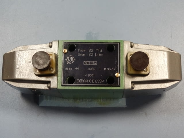 Хидравличен разпределител ВЕ 10 44 380 V, град Пловдив | Промишлено Оборудване - снимка 2