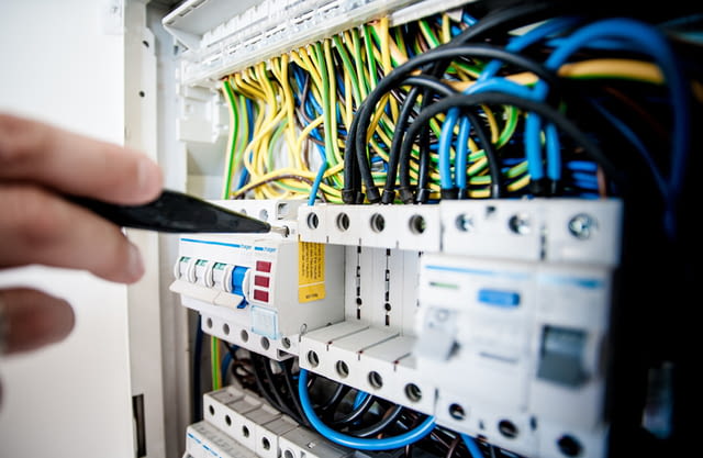 Ремонт на битова техника - град Карлово | Електро Услуги - снимка 4