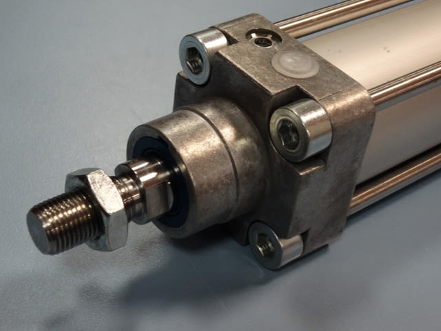 Пневматичен цилиндър Festo DNG-50-350-PPV-A, град Пловдив | Промишлено Оборудване - снимка 2