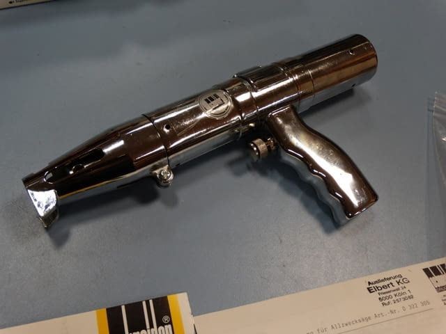 Пневматичен трион Schneider D322 305 Металургия, На дребно - град Пловдив | Промишлено Оборудване - снимка 7