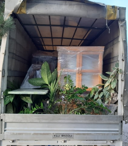 Транспортни услуги В страната, Извозване на строителни отпадъци, Транспорт на битова техника, Транспорт на мебели, Извозване на битова техника, Извозване на стари мебели, Извозване на строителни отпадъци, 2000 т - град Русе | Транспортни / Хамалски - снимка 5