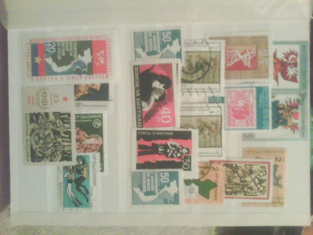 Продавам колекция български и чужди марки в класьори, град Бургас | Филателия - снимка 12