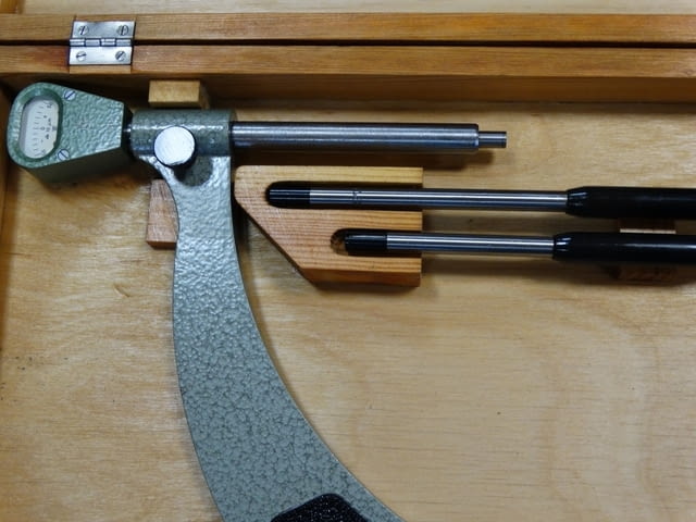 Микрометър 200-300 mm с индикаторен часовник - град Пловдив | Инструменти - снимка 4