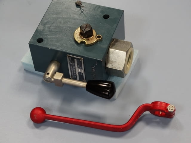 Хидравличен кран BOSCH Тежка промишленост, На дребно - град Пловдив | Промишлено Оборудване - снимка 5