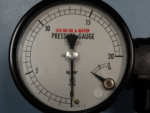 Ел. контактен манометър Лека промишленост, На дребно - град Пловдив | Промишлено Оборудване - снимка 3