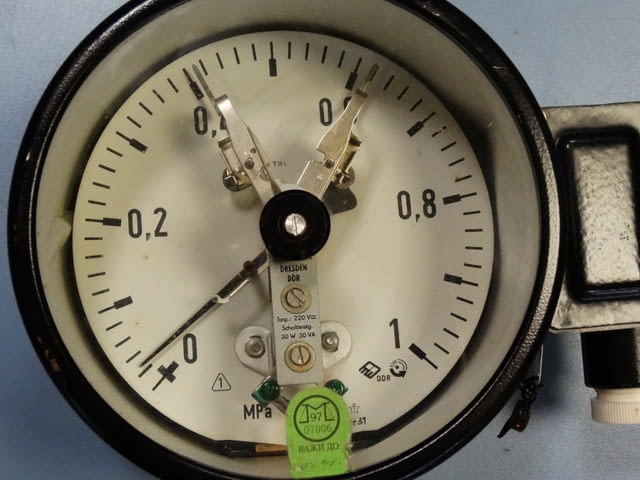 Ел. контактен манометър ∅ 160 mm Лека промишленост, На дребно - град Пловдив | Промишлено Оборудване - снимка 3