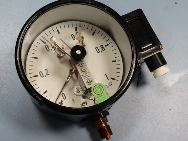 Ел. контактен манометър ∅ 160 mm Лека промишленост, На дребно - град Пловдив | Промишлено Оборудване - снимка 8