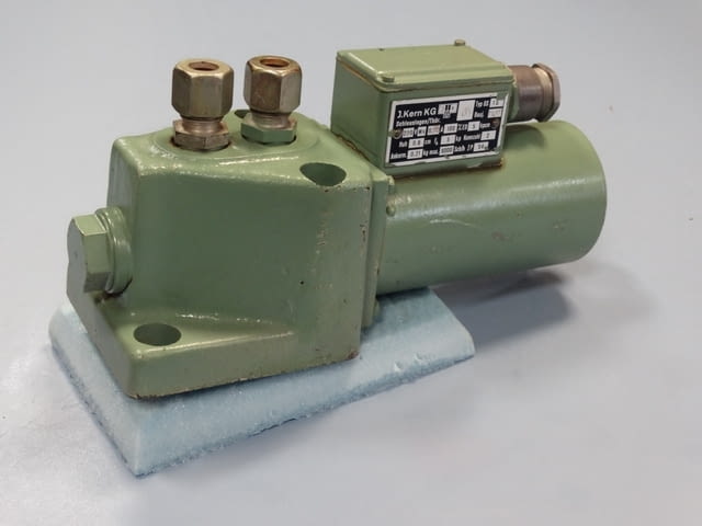 Хидравличен клапан J.KERN KG GS1G Лека промишленост, На дребно - град Пловдив | Промишлено Оборудване - снимка 1