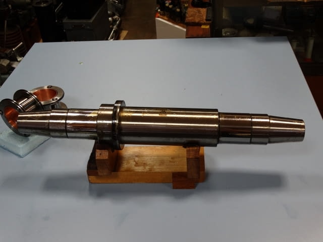 Шпиндел за центрови шлайф TOS Машиностроене, На дребно - град Пловдив | Промишлено Оборудване - снимка 1