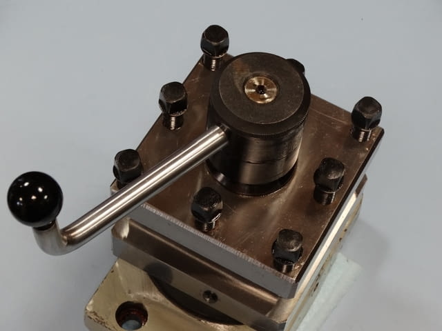 Ножодържач за струг Машиностроене, На дребно - град Пловдив | Промишлено Оборудване - снимка 2