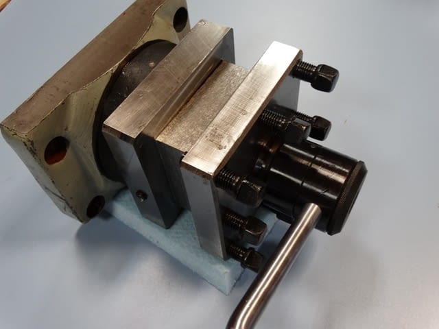 Ножодържач за струг Машиностроене, На дребно - град Пловдив | Промишлено Оборудване - снимка 10