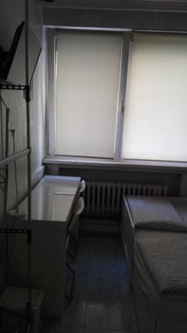 Нощувки в центъра на София Интернет, Кабелна, Обзаведено, Телевизор, Централна част, До автобусна спирка, До заведение, До метро, До парк, До училище, До хранителен магазин - град София | Квартири / Нощувки - снимка 5