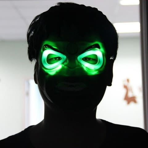 Хълк Hulk маска Led светлини нова Marvel герой зелен и силен, град Радомир - снимка 4