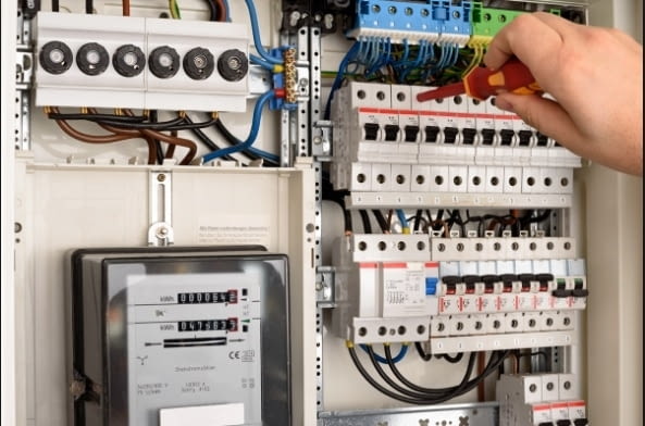 Ремонт на битова техника - град Пловдив | Електро Услуги - снимка 10