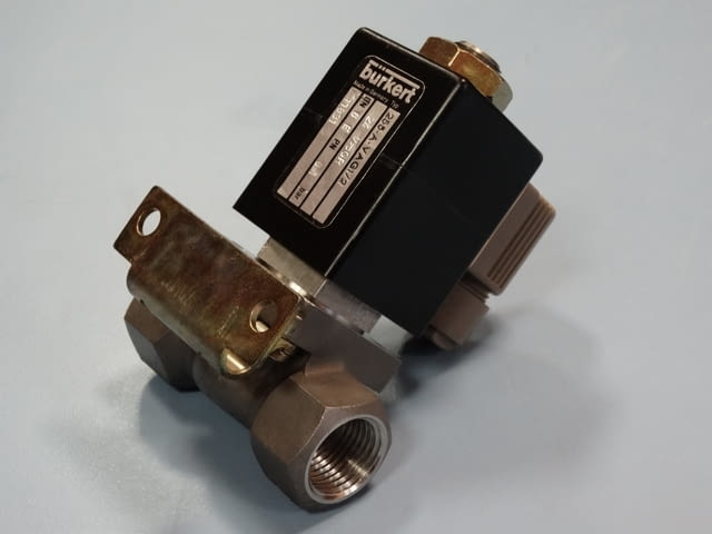 Магнет-вентил Burkert VAG 1/2 Химическа промишленост, На дребно - град Пловдив | Промишлено Оборудване - снимка 4