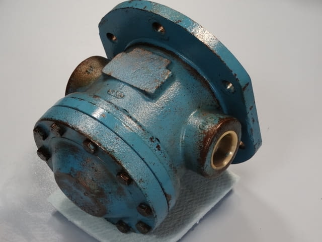 Хидравлична помпа Vickers V135 U 20LH Тежка промишленост, На дребно - град Пловдив | Промишлено Оборудване - снимка 2