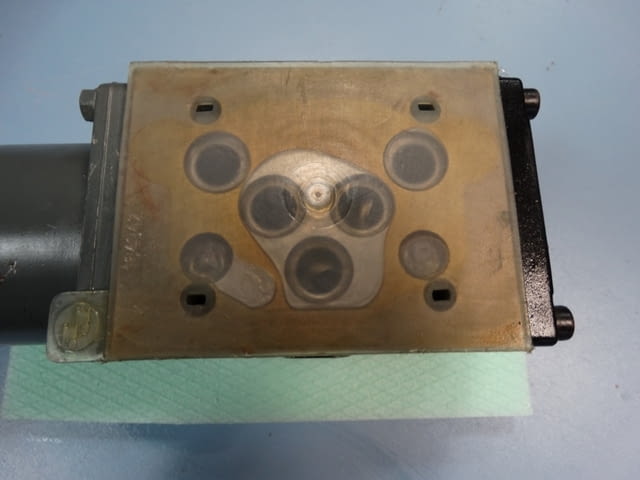 Хидравличен разпределител Rexroth 4WE-10, град Пловдив | Промишлено Оборудване - снимка 6