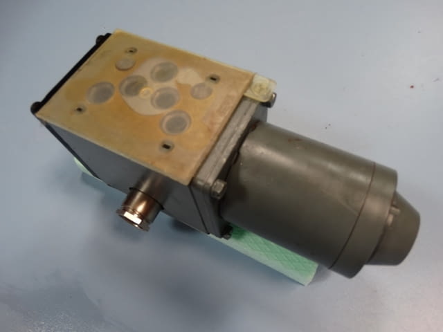 Хидравличен разпределител Rexroth 4WE-10, град Пловдив | Промишлено Оборудване - снимка 7