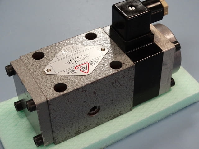 Хидравличен разпределител AB VED-12-4V, град Пловдив | Промишлено Оборудване - снимка 2