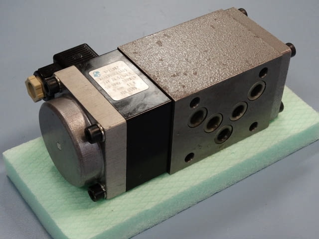 Хидравличен разпределител AB VED-12-4V, град Пловдив | Промишлено Оборудване - снимка 6