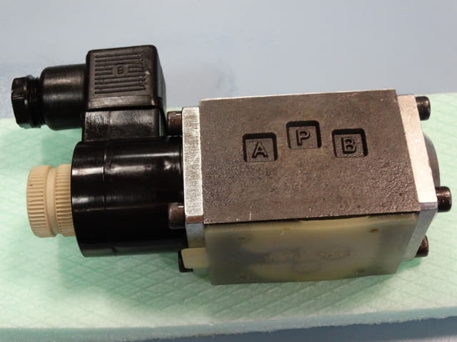 Хидравличен разпределител ATOS DHU-06/39/0/13, city of Plovdiv | Industrial Equipment - снимка 5