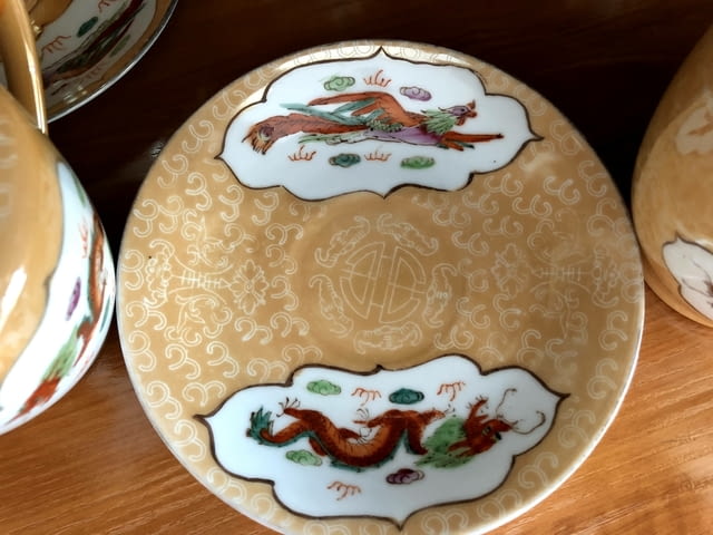 Антикварен златист китайски сервиз за чай Съдове за хранене, Порцелан - град София | Домашни Потреби - снимка 2