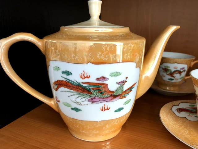 Антикварен златист китайски сервиз за чай Dishes, Porcelain - city of Sofia | Household Goods - снимка 3