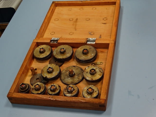 Лира за струг, лира за фреза Машиностроене, На дребно - град Пловдив | Промишлено Оборудване - снимка 1