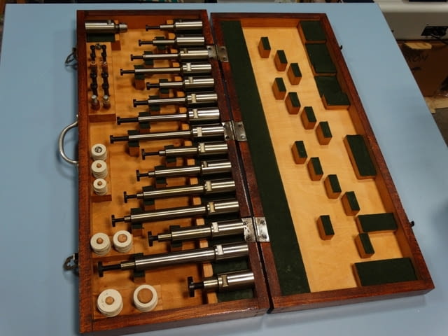 Комплект адаптери за шпиндел за шлайф - град Пловдив | Машини / Съоръжения - снимка 2