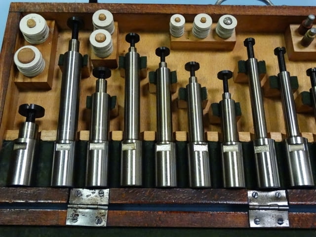 Комплект адаптери за шпиндел за шлайф - град Пловдив | Машини / Съоръжения - снимка 7