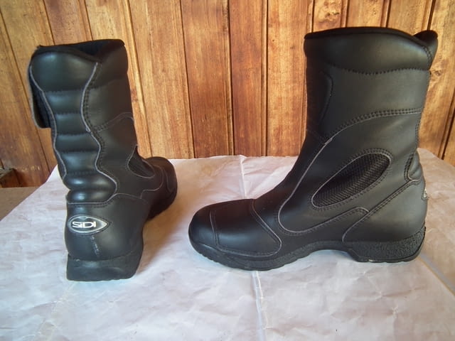 Мото ботуши Sidi произведени в Италия, град Левски | Аксесоари / Консумативи - снимка 2