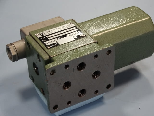 Хидравличен разпределител TOS RSPe 4206-000A, град Пловдив | Промишлено Оборудване - снимка 2