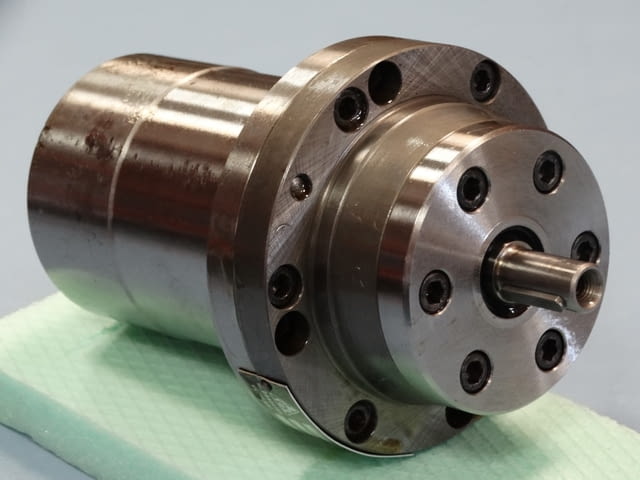 Хидромотор TOS JHMA 1-4 Машиностроене, На дребно - град Пловдив | Промишлено Оборудване - снимка 1